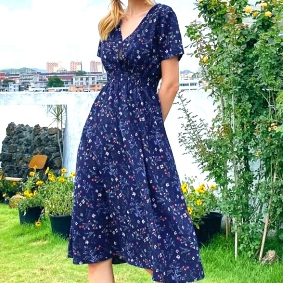 A Line Ditsy Dress - Picture 4 of 4